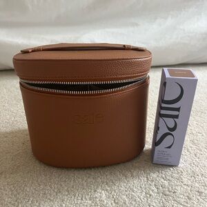 NEW Saie Tan Leather Cosmetic Bag with Glowy Super Gel in shade SUNGLOW